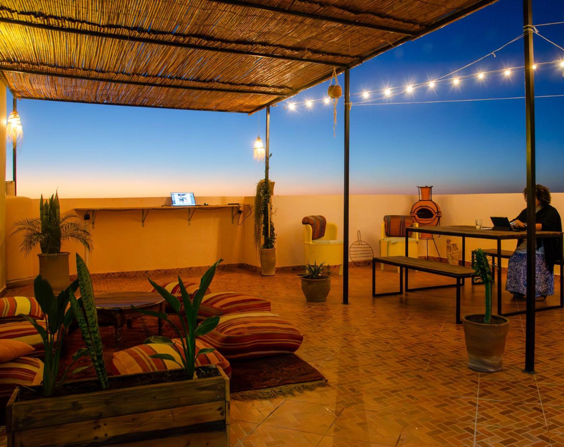 Monkey's - Ocean View & With Rooftop Tamraght